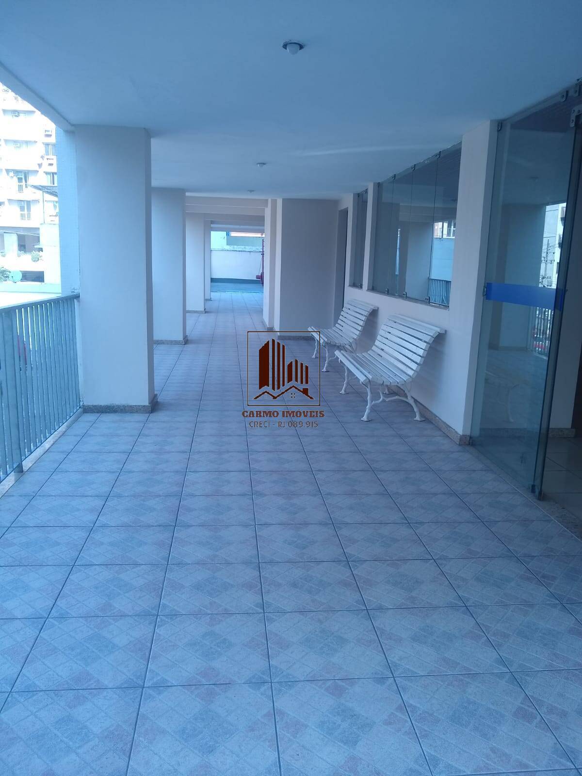 Apartamento à venda com 2 quartos, 72m² - Foto 32