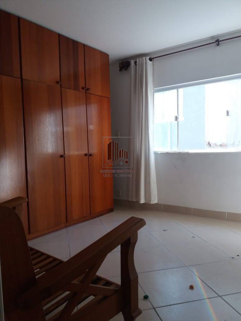 Casa à venda com 3 quartos, 94m² - Foto 18