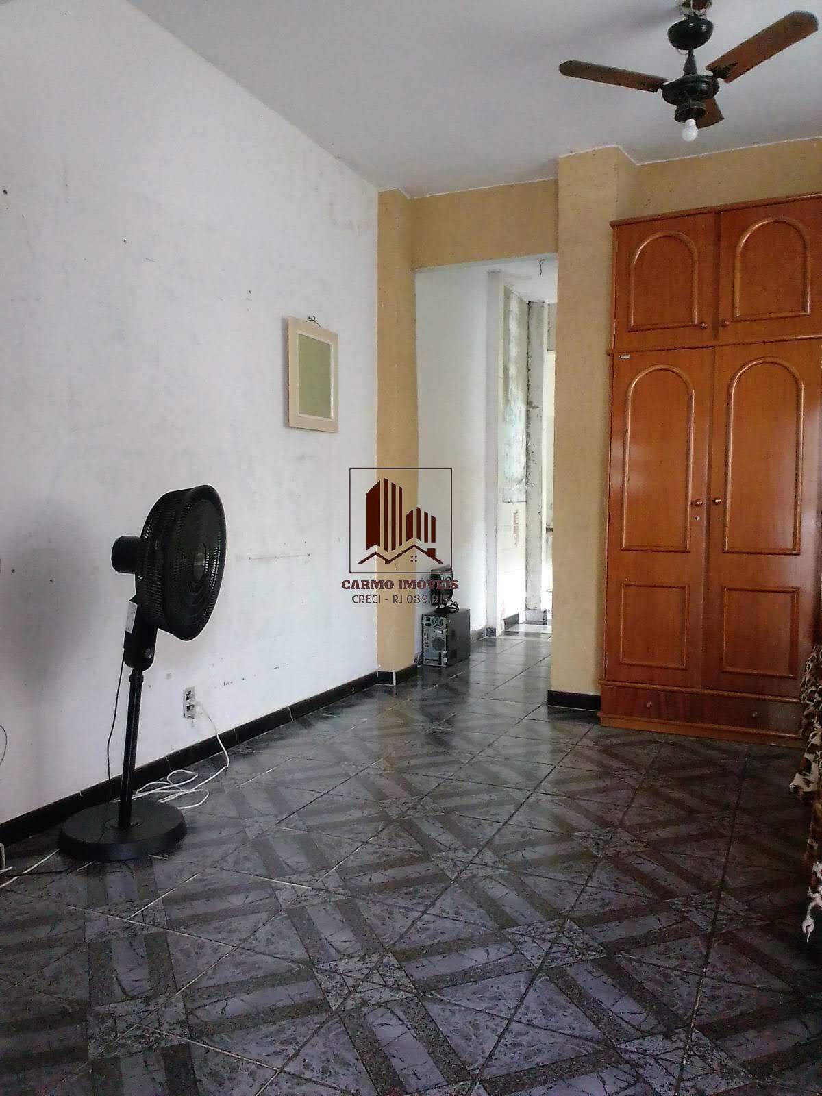 Casa à venda com 3 quartos, 60m² - Foto 6