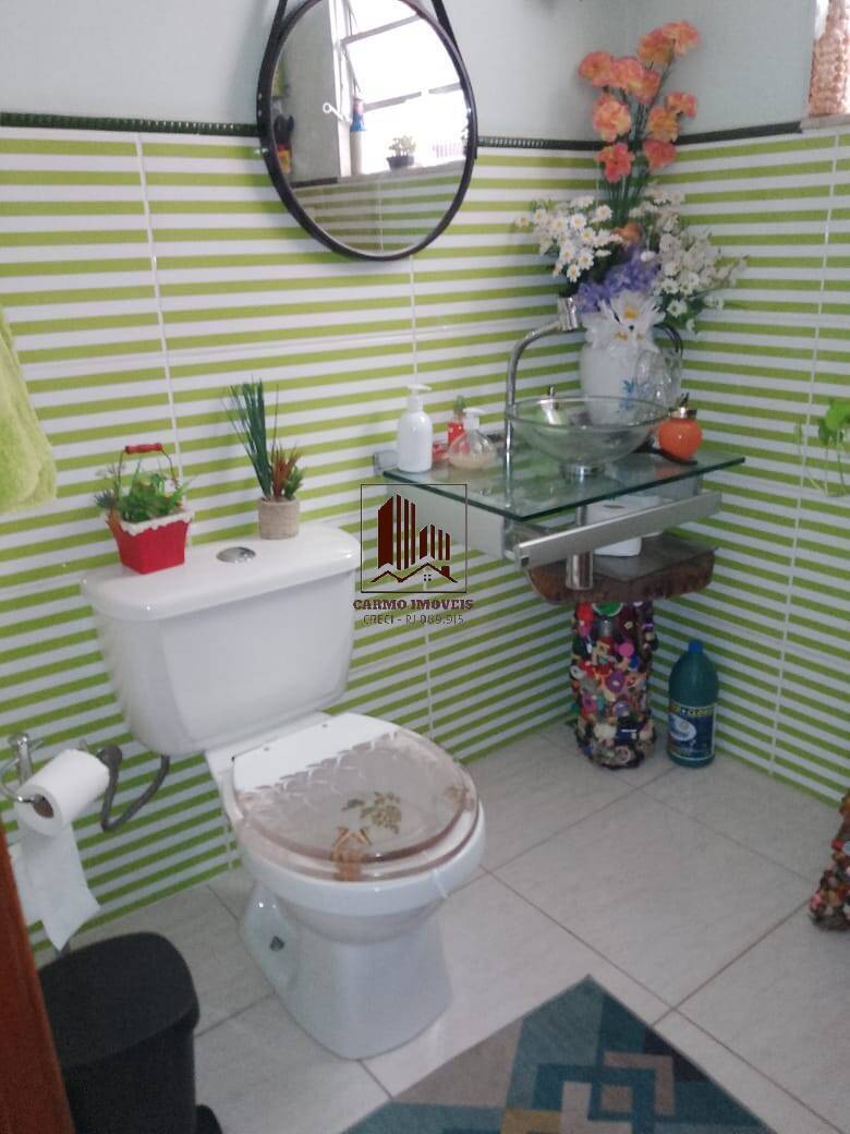 Casa à venda com 4 quartos, 200m² - Foto 37