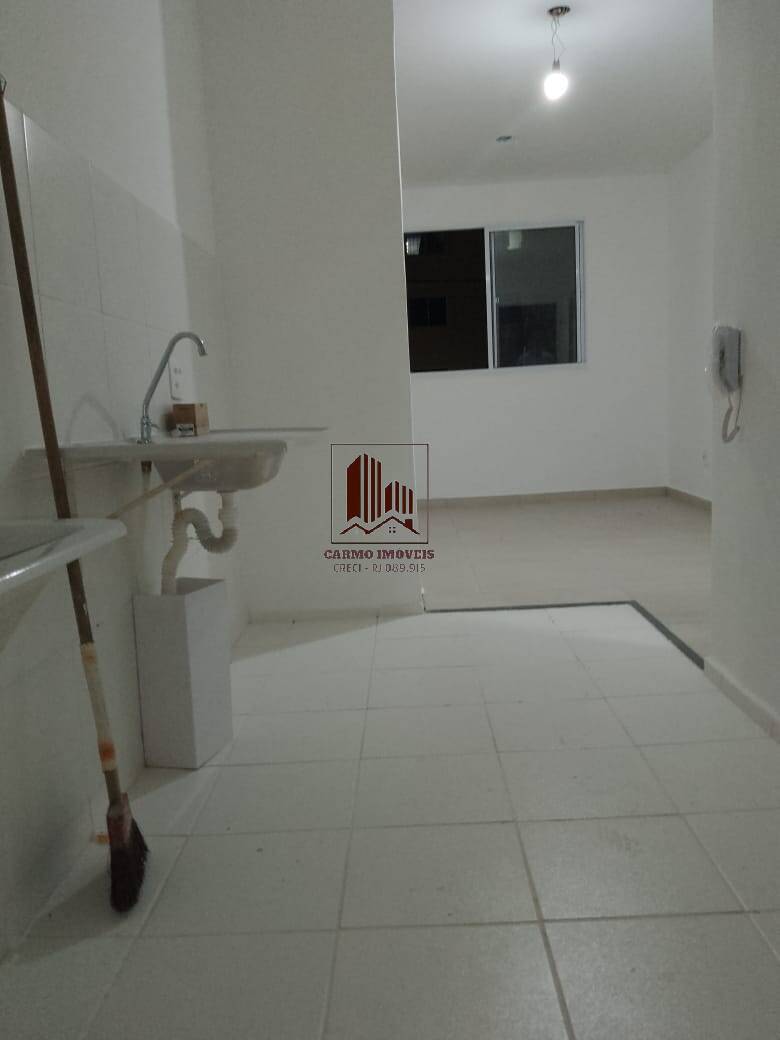 Apartamento à venda com 2 quartos, 40m² - Foto 22