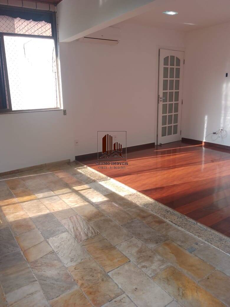 Apartamento à venda com 3 quartos, 112m² - Foto 15