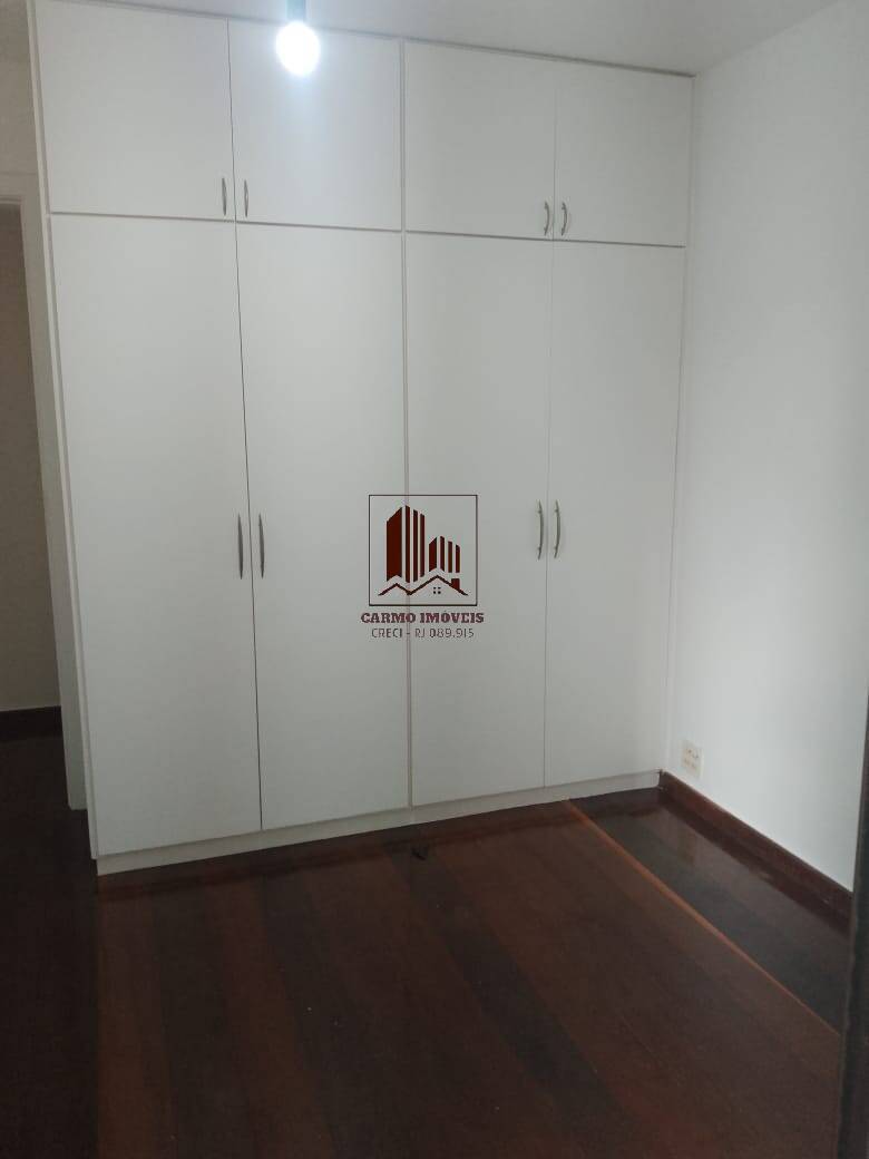 Apartamento à venda com 3 quartos, 112m² - Foto 29